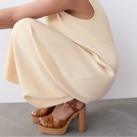 ZARA Block Heel Leather Sandals BNWT - Picture 1 of 8